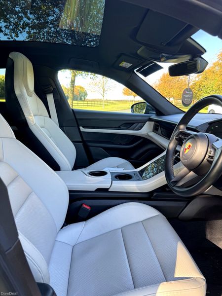 2022 Porsche Taycan – High Spec | Big Battery | 401275986