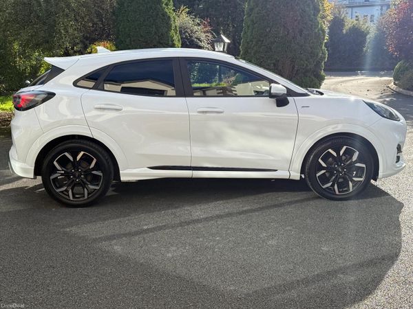 Spotless 2023 Ford Puma ST Line X Gold Edition! 401224042