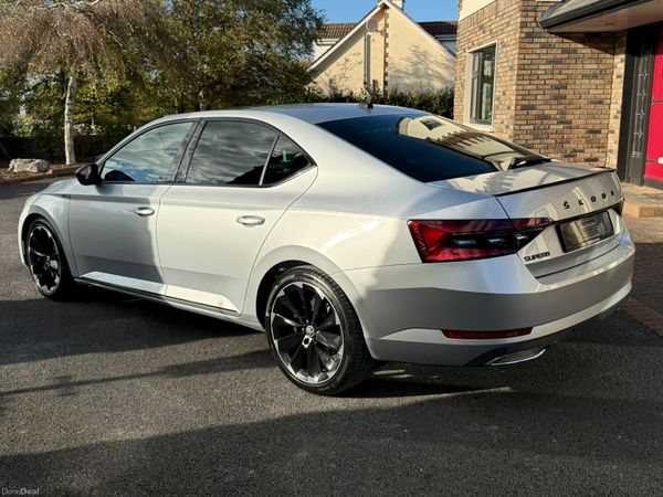 Top Spec 2024 Skoda Superb Sportline Auto! 401225708