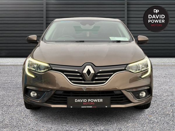 Renault Mégane Dynamic S Nav Low Milage! 401235298