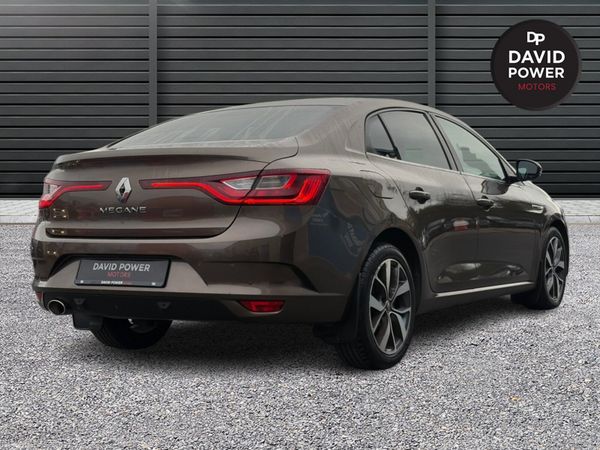 Renault Mégane Dynamic S Nav Low Milage! 401235330