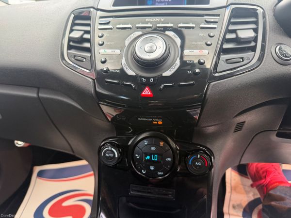 Ford fiesta **2015** 401482982