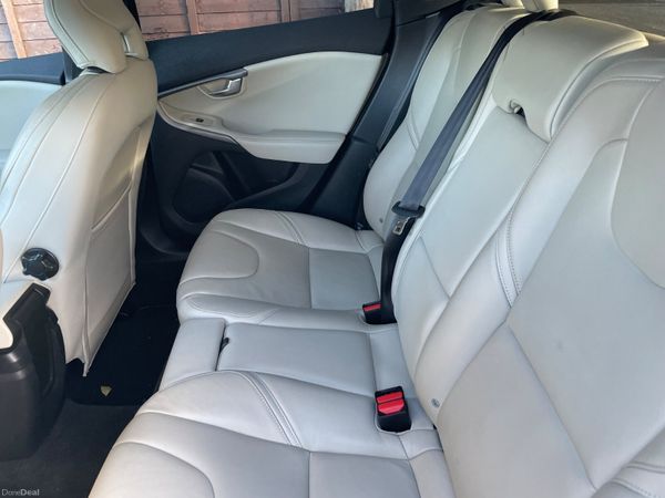 Volvo V40 2016, leather , 2.0 , new Nct 401495832