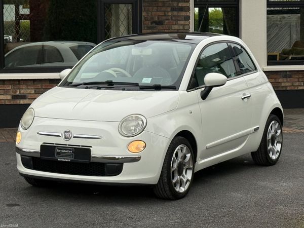 Beautiful Low km 2012 Fiat 500! Ideal Starter car! 401400360