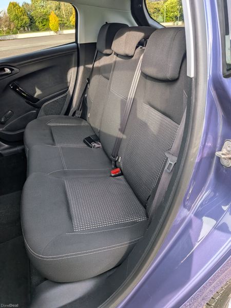 Peugeot 208 Allure / NCT & TAX 401419592