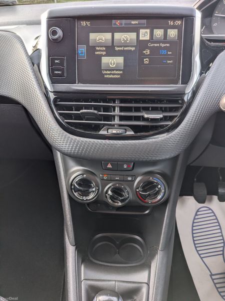 Peugeot 208 Allure / NCT & TAX 401419668