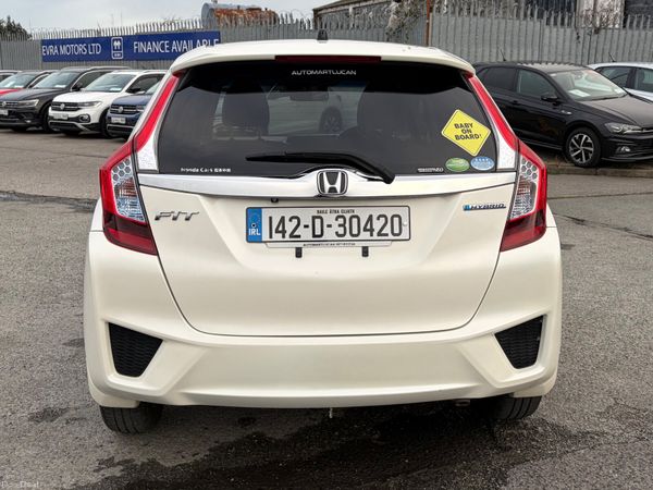 2014 Honda Fit 1.5 GP5 HYBRID AUTO NCT 09/27 401570530