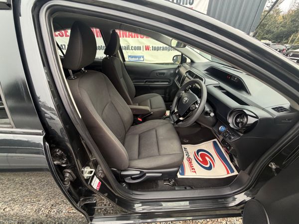 Toyota Aqua 2018** finance Available ** 401570700