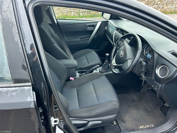 Toyota Auris 2014 401507602