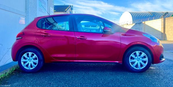 2017 Peugeot 208*1 owner*only 96k km*Automatic* 401507748