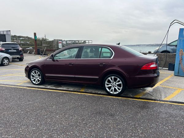 Skoda Superb 1.6 Tdi 2012 401508254