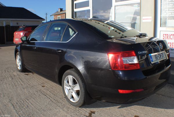 Skoda Octavia 1.6L 4DR SALOON 2016 401518142