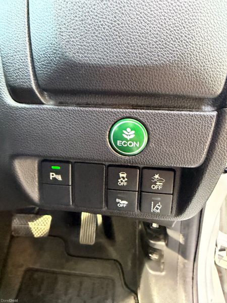 Honda fit  Hybrid Automatic 401520578