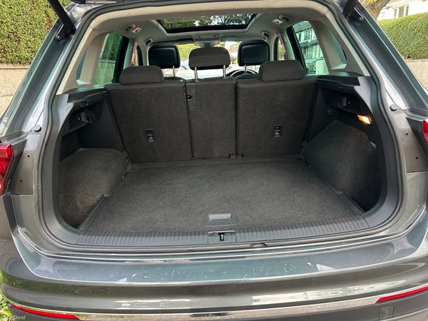 2018 VOLKSWAGEN TIGUAN HIGHLINE PANORAMIC SUNROOF 401752440
