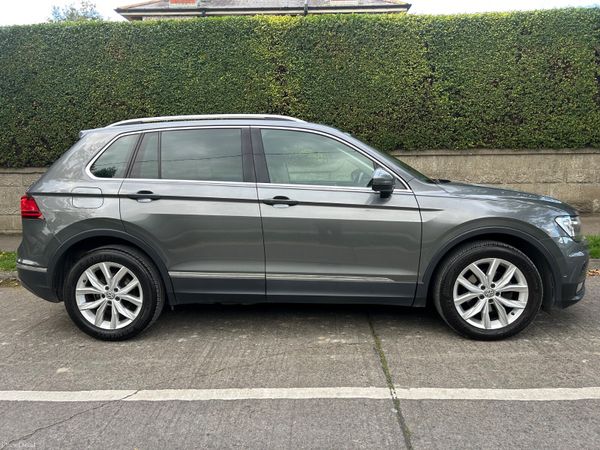 2018 VOLKSWAGEN TIGUAN HIGHLINE PANORAMIC SUNROOF 401752434