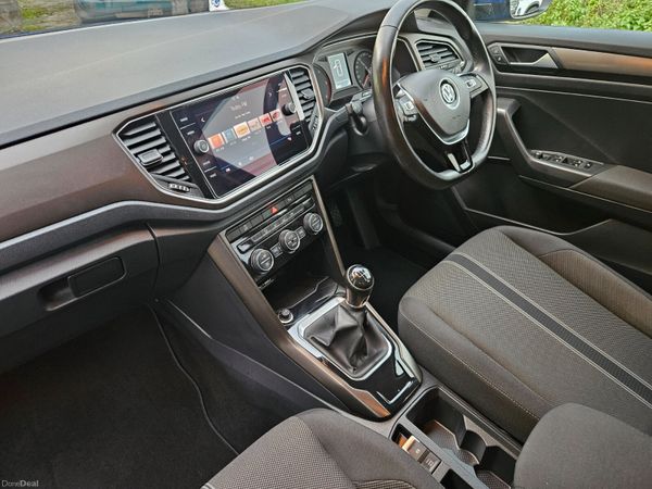 Volkswagen T-Roc 2018 1.6tdi Design 401907136