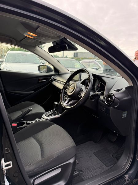 Mazda Demio Automatic 402040438