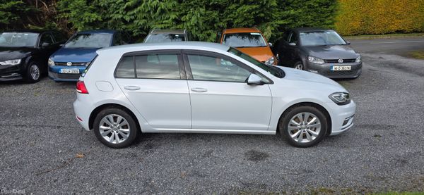 172 golf auto mk7.5. 33k km. 402048306
