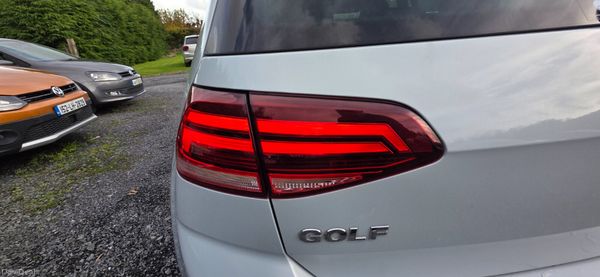 172 golf auto mk7.5. 33k km. 402048314