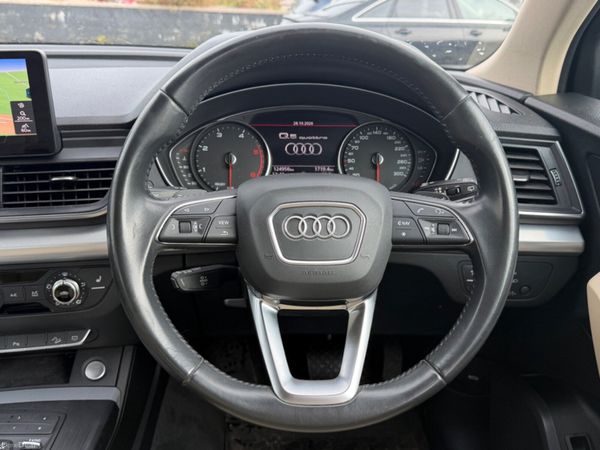 Audi Q5 S-TRONIC 402002644