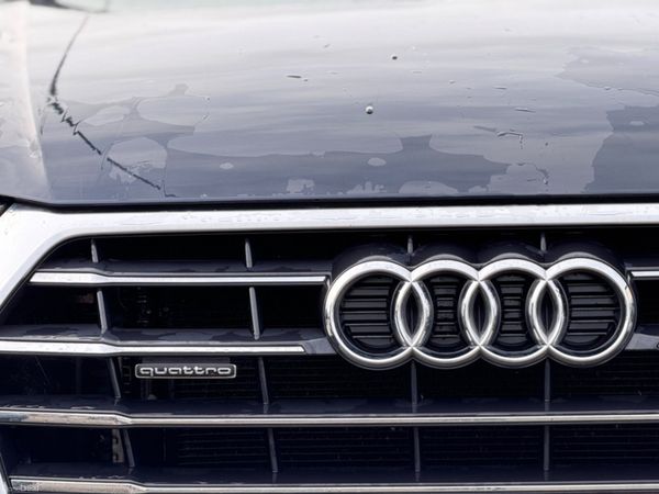 Audi Q5 S-TRONIC 402002604