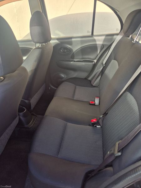 Nissan March 2012 Automatic 402030950
