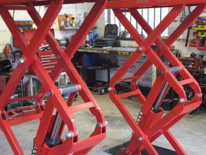 In Floor Lift - Image 2