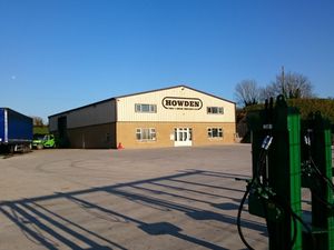 Tractor Splitting Rails - Image 3