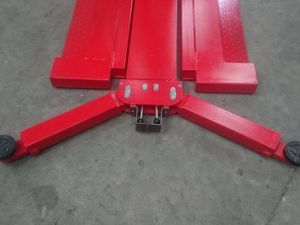 SINGLE POST CAR LIFT - Image 2