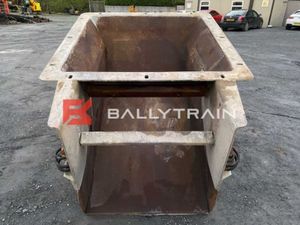 Skako FCE100 Vibrating Feeder - Image 3