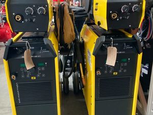 ESAB Fabricator 401I 3 Phase Welder - Image 2