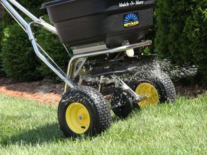 Spyker S60 Spreader(Salt Sand Fertilizer) - Image 3