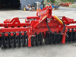 New HeVa 3 meter Front Mounted Furrow Press - Image 4