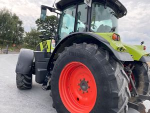Claas Arion 630 - Image 4
