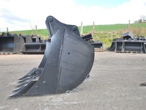 3ft// 4-5t // Riddle Bucket for excavator - Image 4