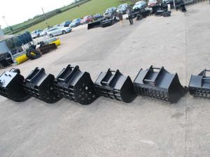 2.5T-3.5T // Riddle Bucket for Excavator // 3ft - Image 2