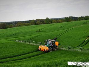 New Amazone Mounted Sprayers - Image 2