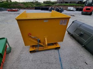 Tipping skips 750L, 1250L, 1750L SALE! - Image 4