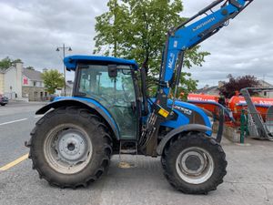 2015 Landini 5-110H with Loader - Image 3