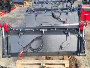 6ft 4 in 1 bucket - Image 3