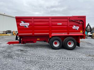 Redrock 20ft grain trailers - Image 4