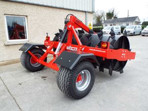 New Biddy AR30 Trailed Aerator - Image 3
