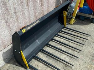 Quicke Loader Implements