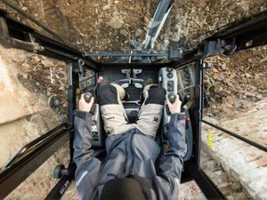 Bobcat E20z Mini Digger | Fully Zero Tail Swing - Image 3