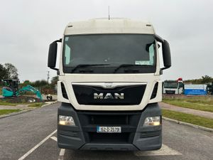 Man 6x2 Unit - Image 2