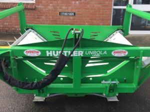 New Hustler Bale Feeder - 5 Year Warranty - Image 4