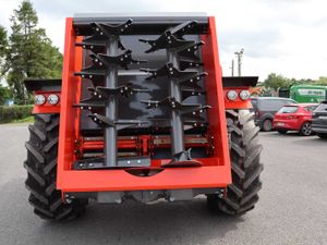 New Ktwo 7ton Muck Spreader - Image 4