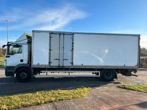 2016 Man 18 Ton Box - Image 4