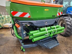 Amazone Avant 4000-2 *NEW* with front tank - Image 2