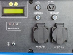 Hyundai 4000W Petrol 4.0kW Portable Generator - Image 3